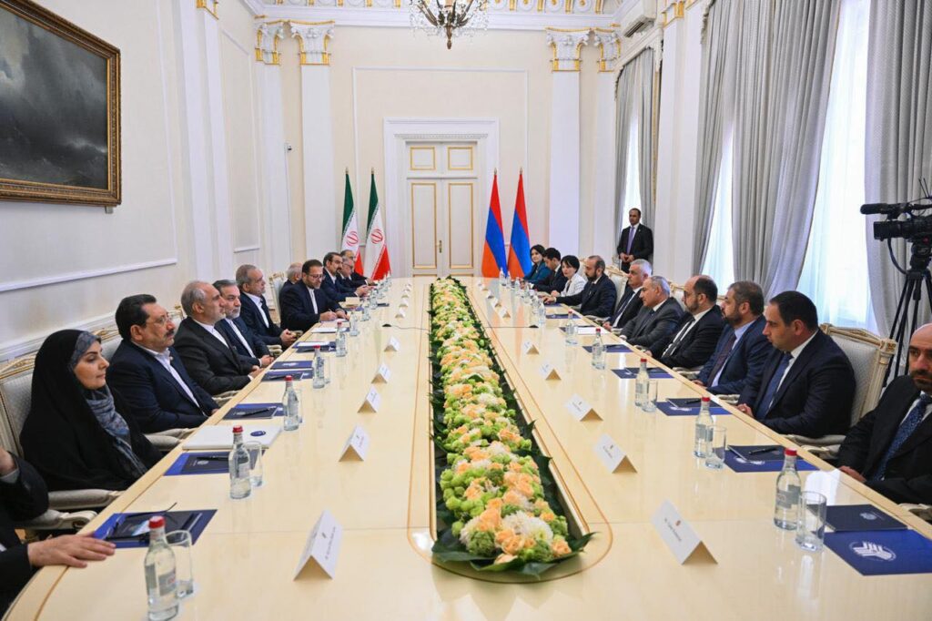 Chose des pourparlers à Erevan