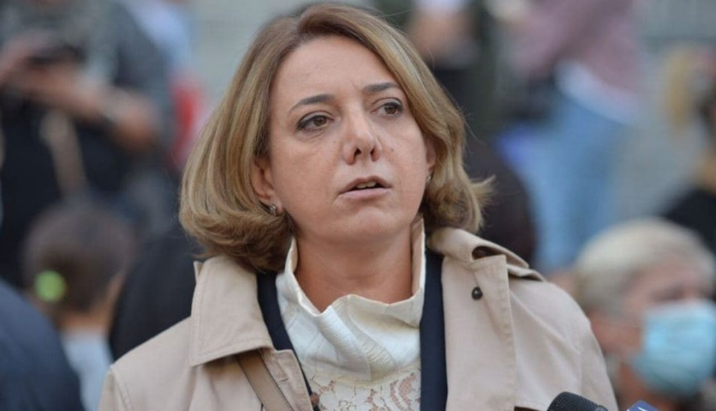 Salome Samadashvili, ancien ambassadeur géorgien à l'UE:. La Géorgie peut être expulsée du Conseil de l'Europe si elle ne change pas son cours politique, ont déclaré 51 membres du PACE.