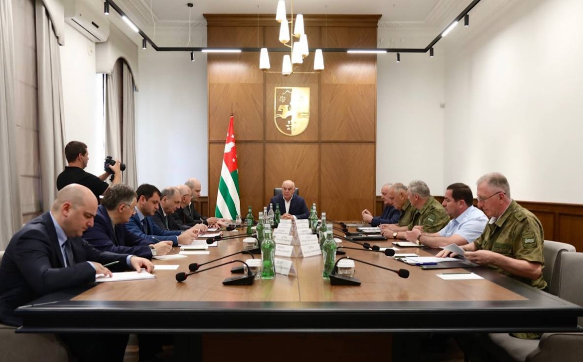 La cinquième tentative de réforme constitutionnelle de l'Abkhazie a calé. Pourquoi cette fois?