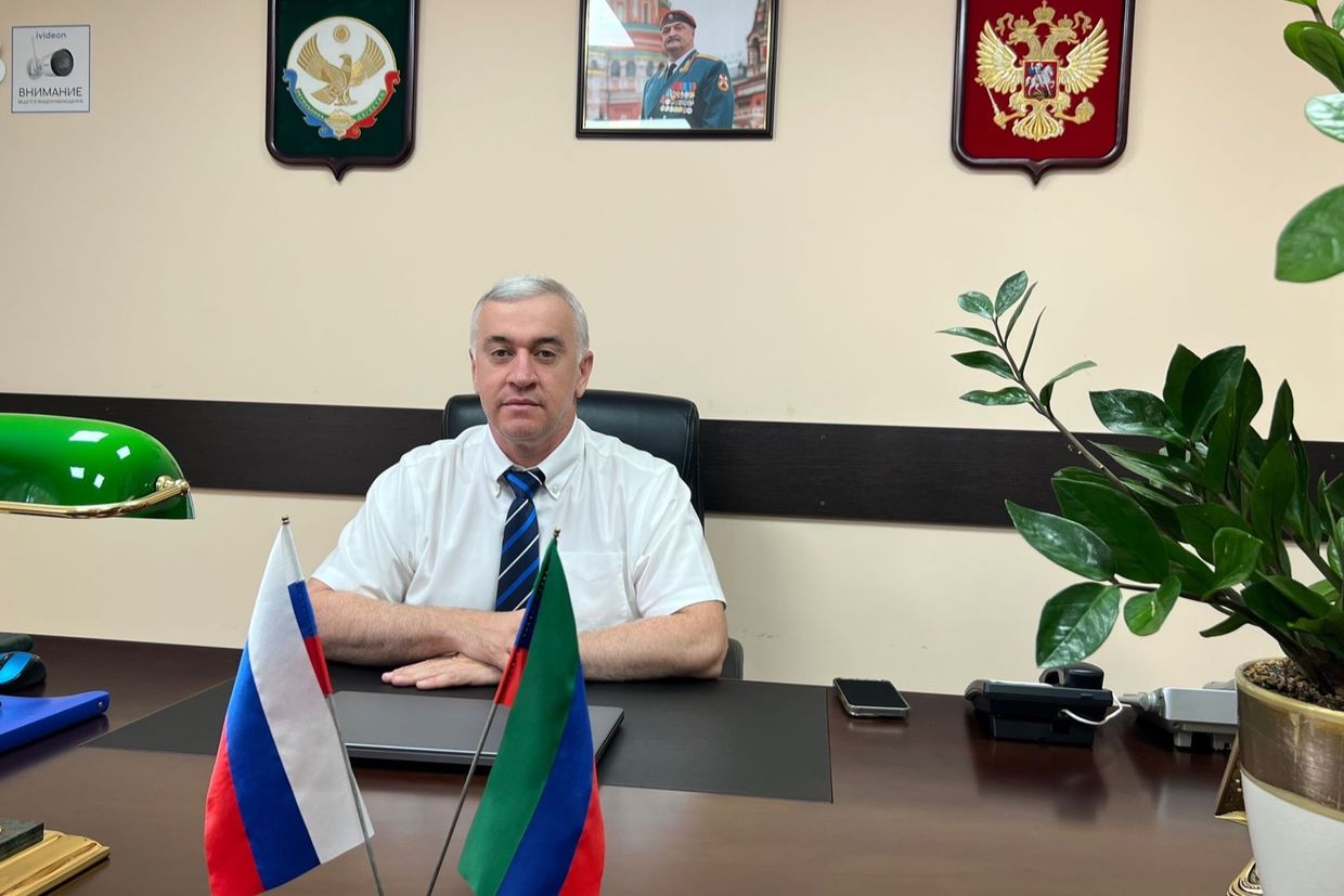 The helicopter after damaging its tail and minutes before its crash. Screengrab via Sapa.&nbsp;