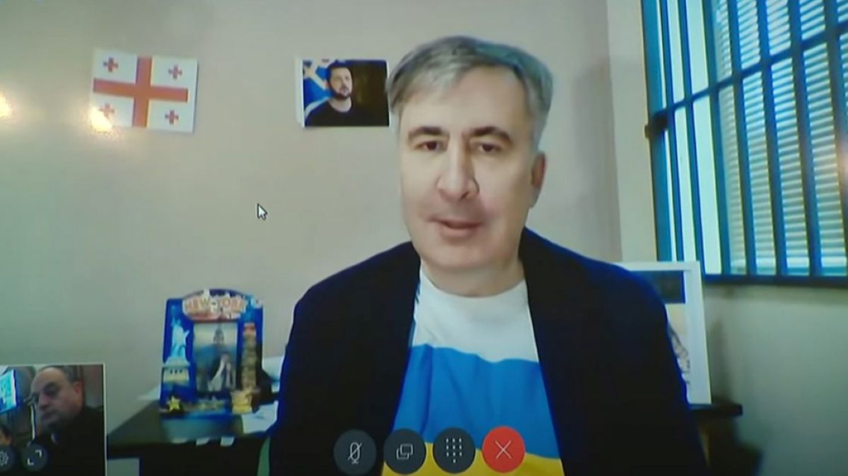 L'ancien président Saakachvili, emprisonné, affirme que le Rêve géorgien « fait pression » sur l'Arménie pour qu'elle expulse les ONG géorgiennes