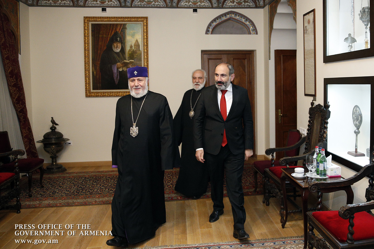 Le parti au pouvoir remporte les élections de Vagharshapat