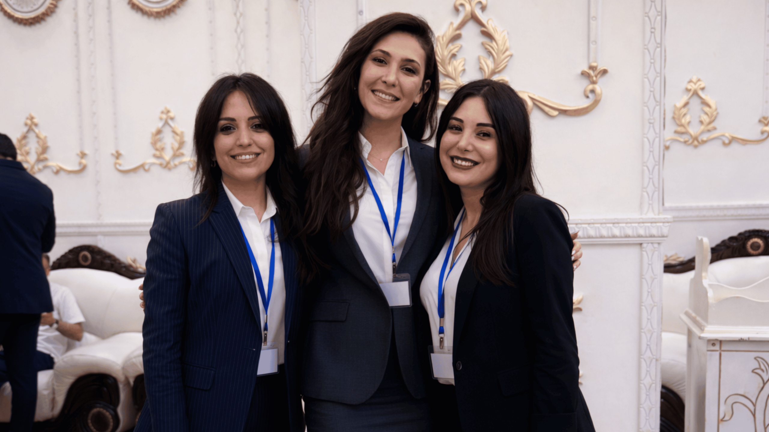 Azerbaïdjan : les journalistes de Meydan TV dénoncent les violences en détention provisoire