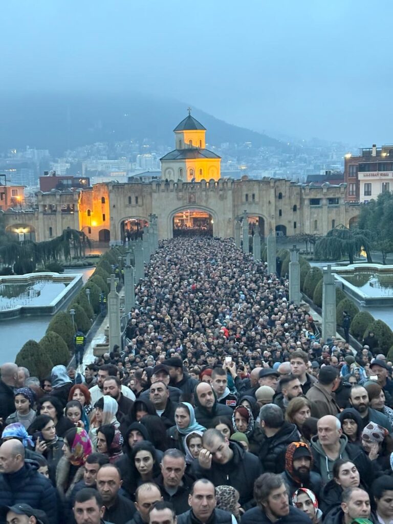 Les funérailles du patriarche Ilia II en Géorgie
