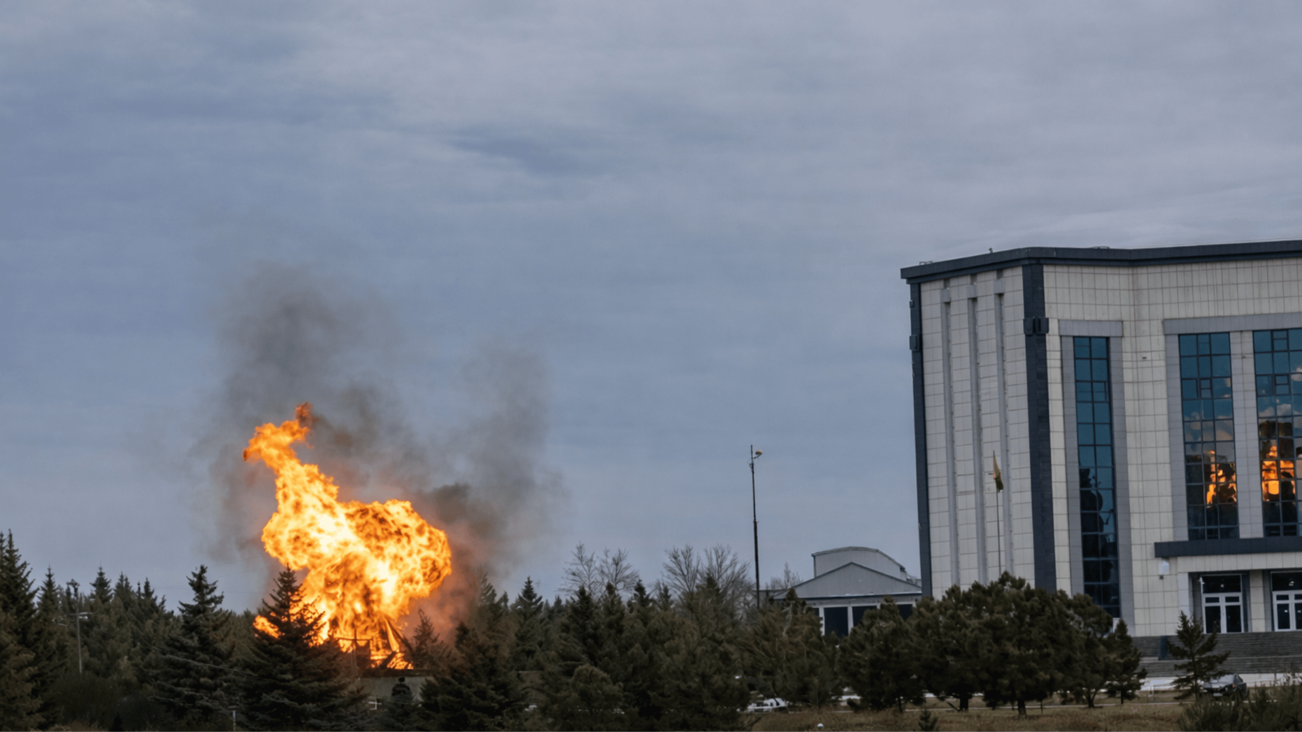 Attaque de drone contre l'Azerbaïdjan : les autorités accusent l'Iran, les experts envisagent d'autres possibilités