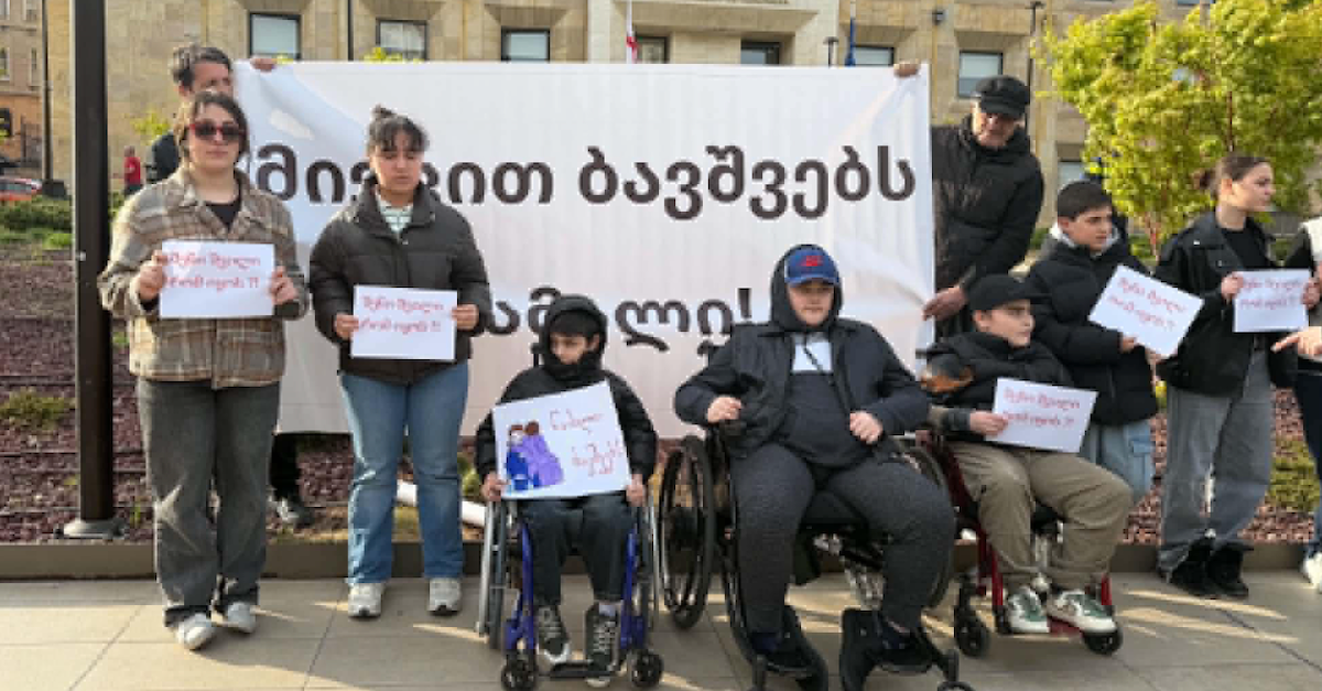 Les parents d'enfants atteints de dystrophie musculaire de Duchenne rencontrent le Premier ministre géorgien