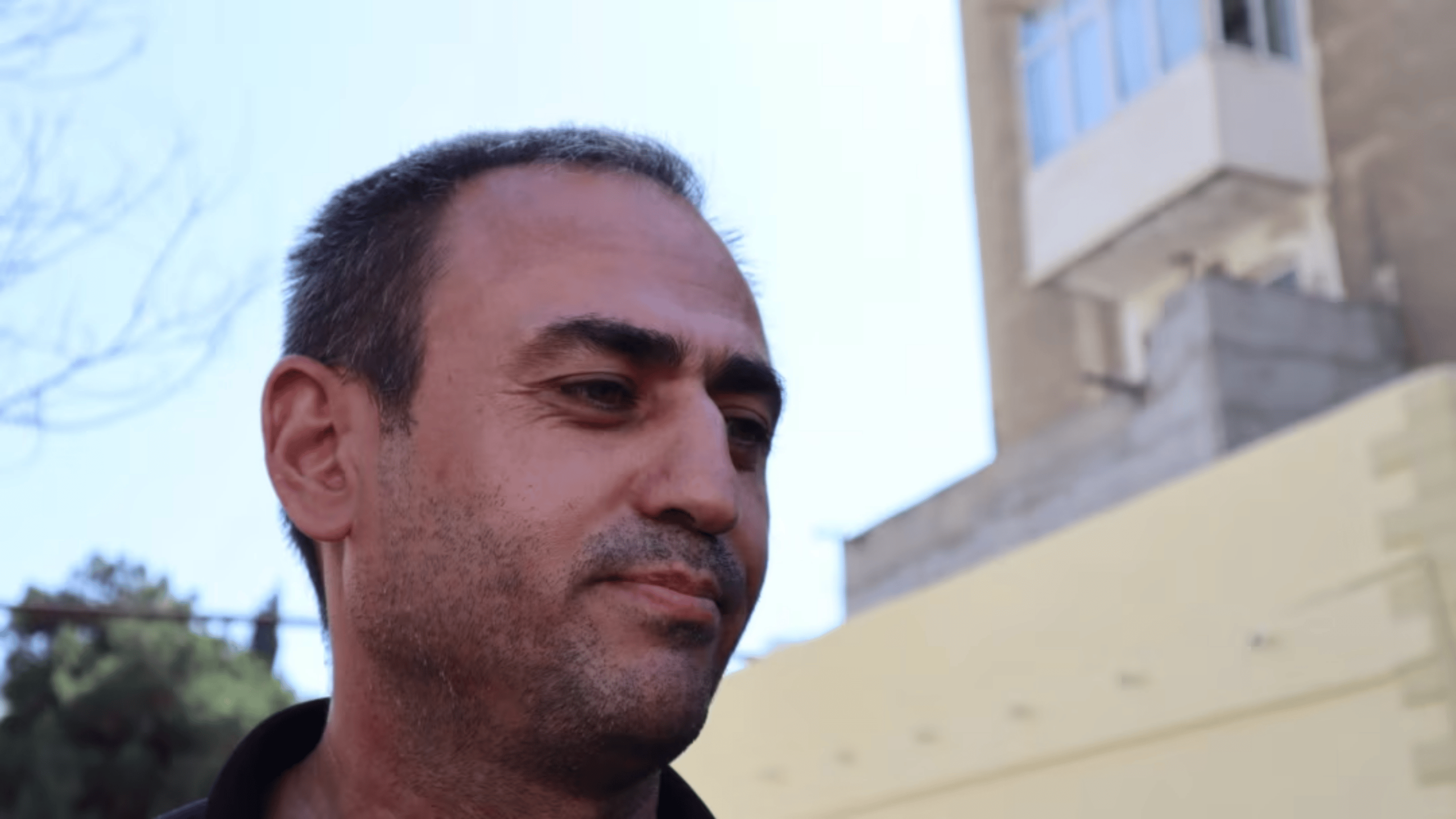 Le journaliste Afgan Sadygov de nouveau arrêté en Azerbaïdjan après son retour forcé de Géorgie
