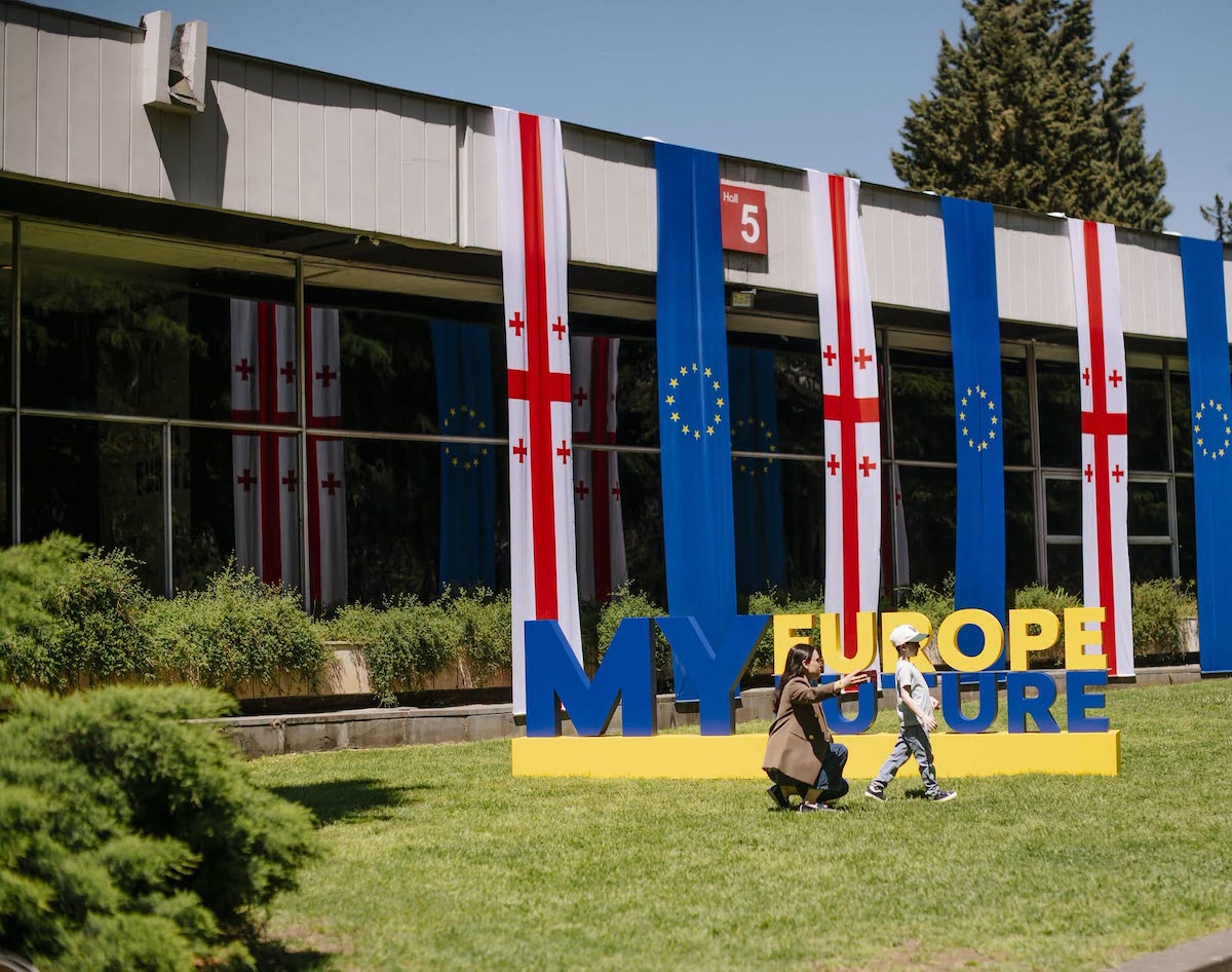 Sondage : 71 % des Géorgiens soutiennent l'adhésion à l'UE