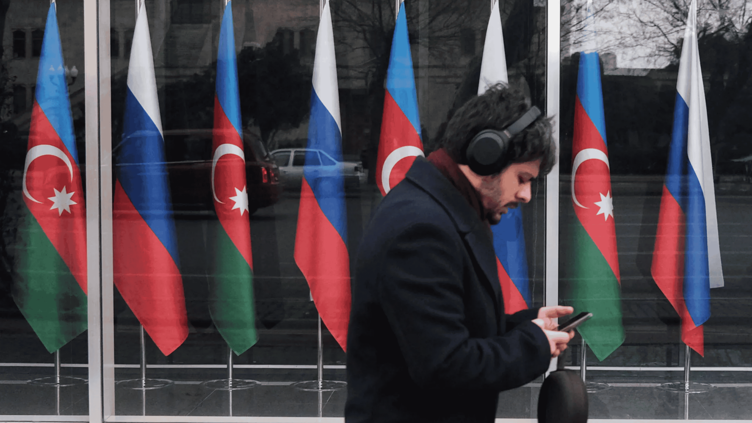 Expulsion et "liste internationale de personnes recherchées" marquent une nouvelle escalade des tensions entre Bakou et Moscou