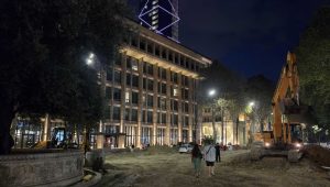 Tbilissi inflige une amende à l&rsquo;entreprise responsable de la construction de l&rsquo;avenue Rustaveli pour ne pas avoir travaillé 24h/24 et 7j/7