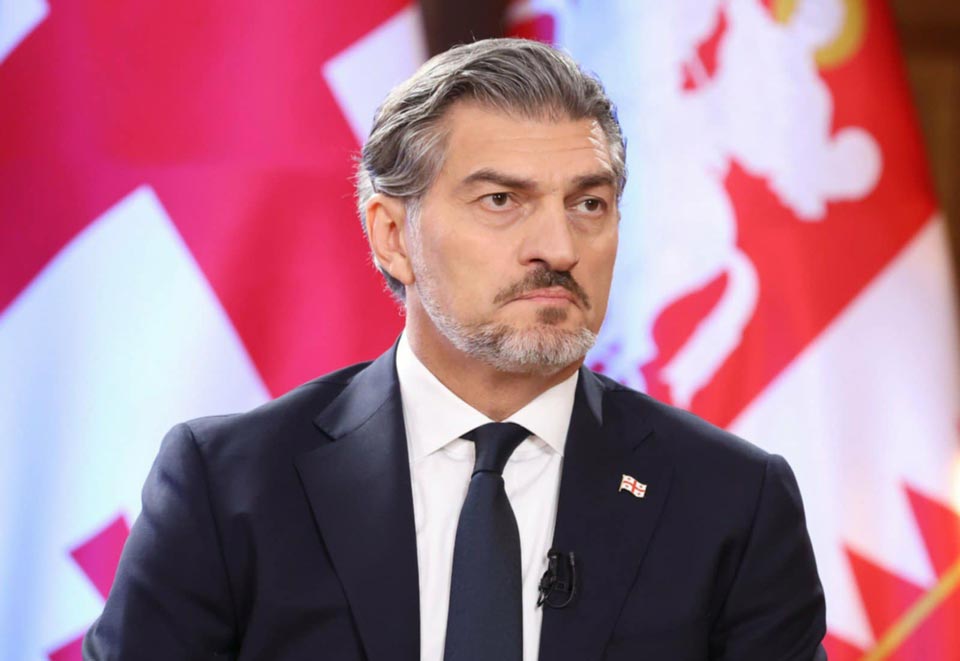 Le président géorgien gracie neuf militants, l'un d'eux risque d'être expulsé vers la Russie