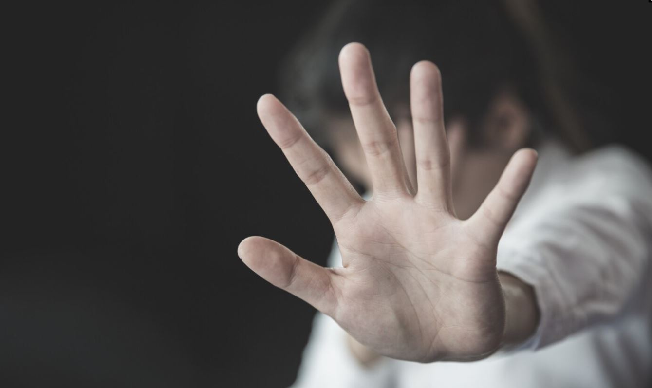 « Pas de droit d'entrer en classe » : un enseignant bat un élève dans une école arménienne