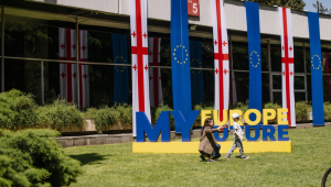 L&rsquo;UE alloue 42 millions de dollars à des projets soutenant la société civile géorgienne, mais aucun financement pour le gouvernement
