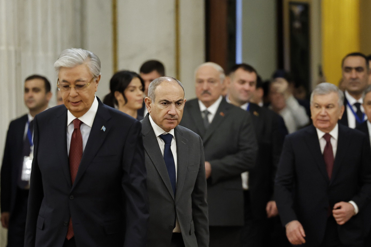 Le bloc de l'UEE dirigé par la Russie met en garde l'Arménie contre d'éventuels « coups sérieux » portés à son économie