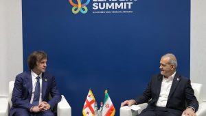 Le président iranien appelle à davantage de coopération avec la Géorgie après sa rencontre avec Kobakhidze