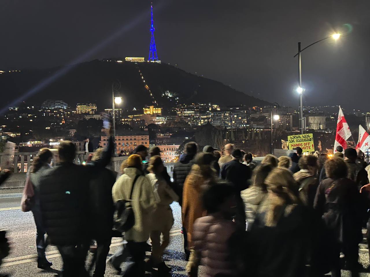 Marche samedi à Tbilissi "contre le régime de l'oligarque Ivanishvili". Podcast vidéo « Manifestations en Géorgie »