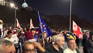 « Non à la torture ! » Marche de samedi à Tbilissi. Podcast vidéo « Manifestations en Géorgie »