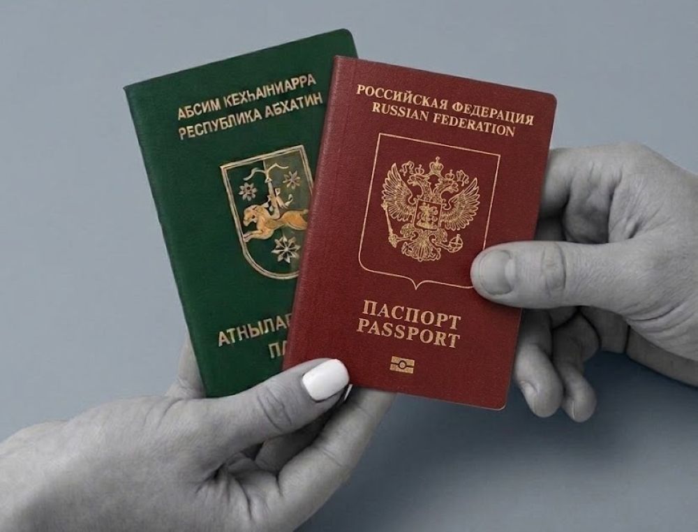Pourquoi les résidents d'Abkhazie ayant la double nationalité sont-ils invités à présenter leur passeport russe dans les aéroports de Moscou ?