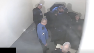 Un prisonnier affirme que les gardiens l&rsquo;ont violé, le service pénitentiaire nie cette affirmation
